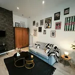 Le Petit Apartment