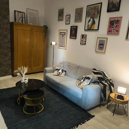 Le Petit Apartment *