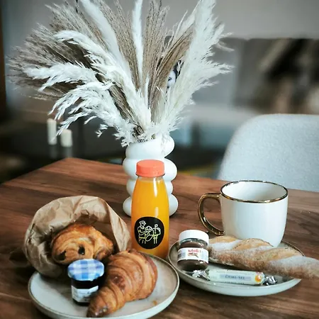 Le Petit Apartment *